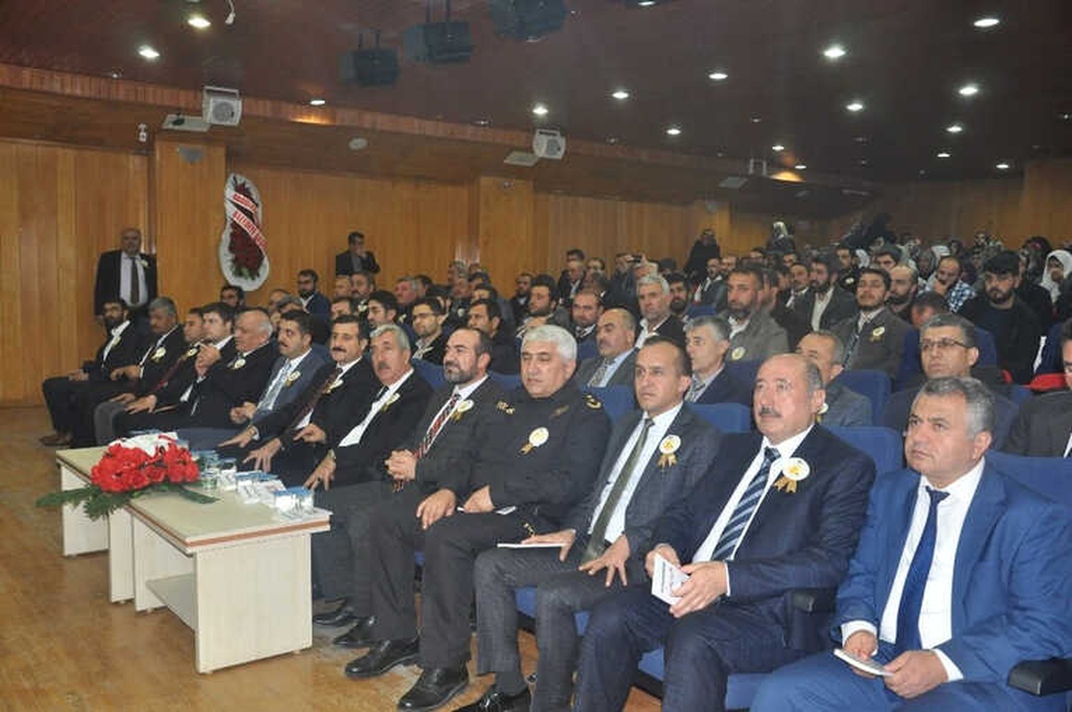 Peygamberimiz ve Gençlik Konulu Konferans