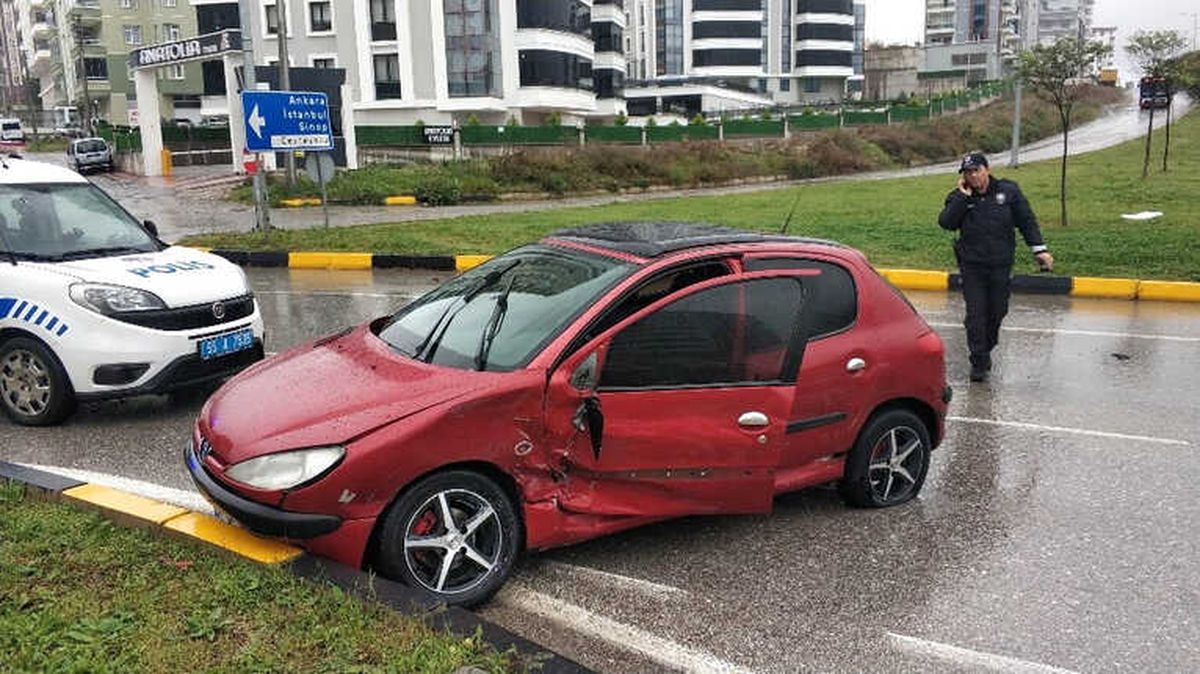 Samsun\'da Trafik Kazası: 1 Yaralı