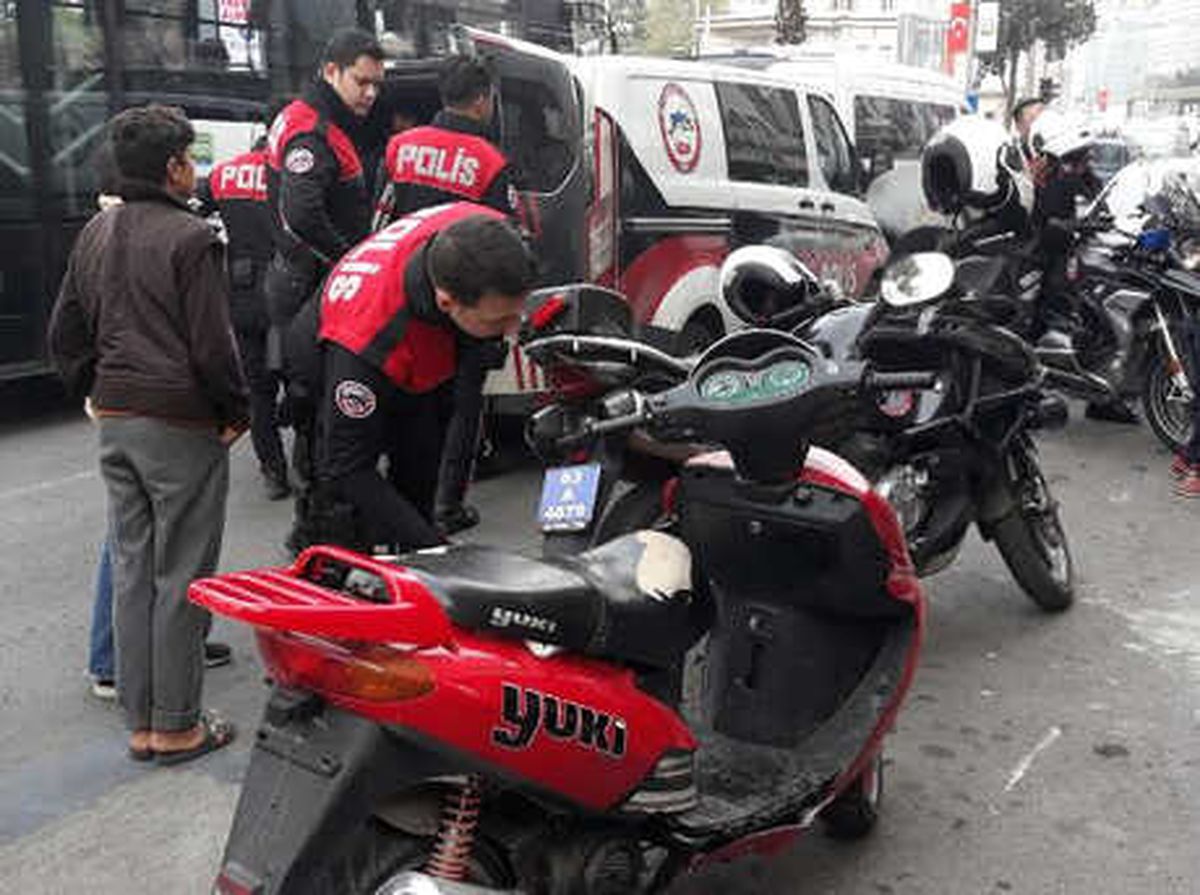Şanlıurfa\'da Uyuşturucuya 3 Gözaltı