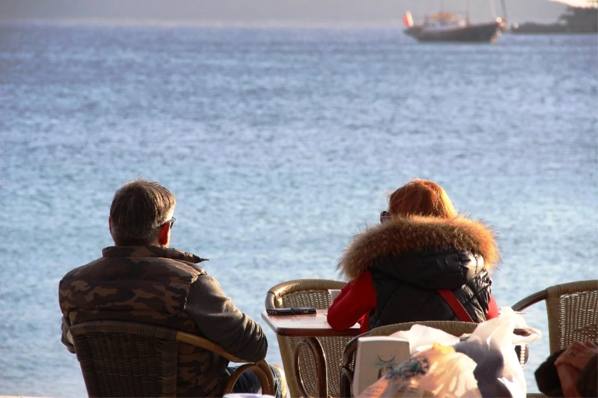Türkiye\'den Yunanistan\'a Giden Turist Sayısı Gerilemeye Başladı