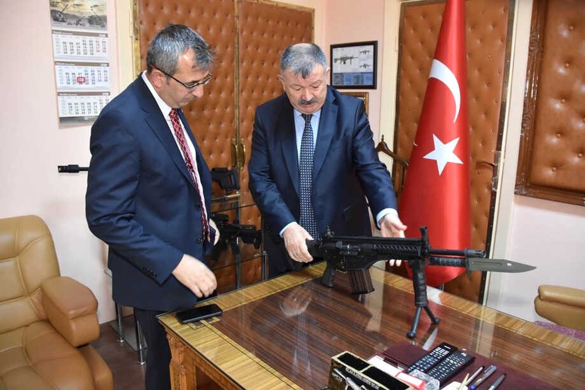 Vali Sezer\'den Mkek Fabrikalarına Ziyaret