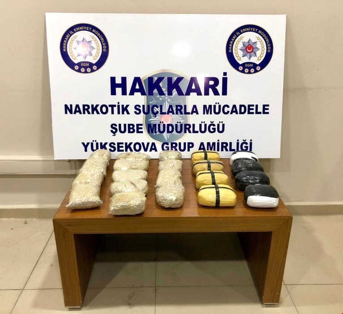 Yüksekova\'da 11 Kilo Eroin Ele Geçirildi