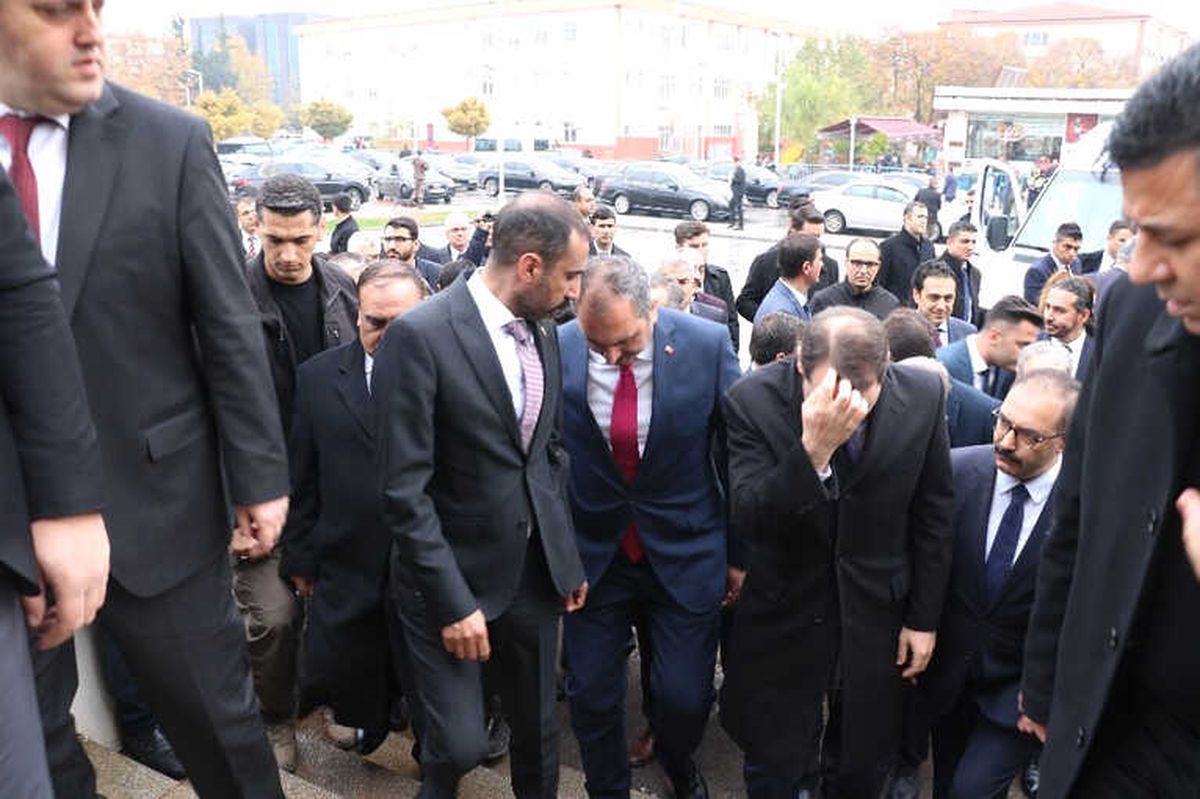 Bakan Albayrak ve Bakan Gül Gaün\'de