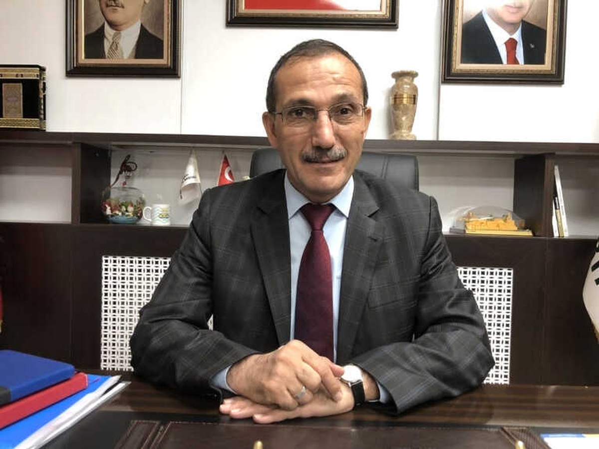 Başkan Dağtekin Öğretmenler Gününü Kutladı