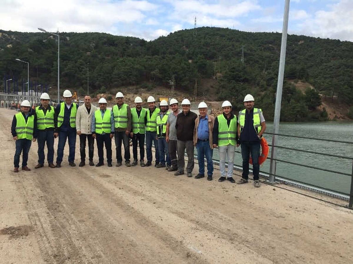 Bereket Enerji Grubu\'nun 22. Hidroelektrik Santrali Akıncı Hes Devreye Alındı