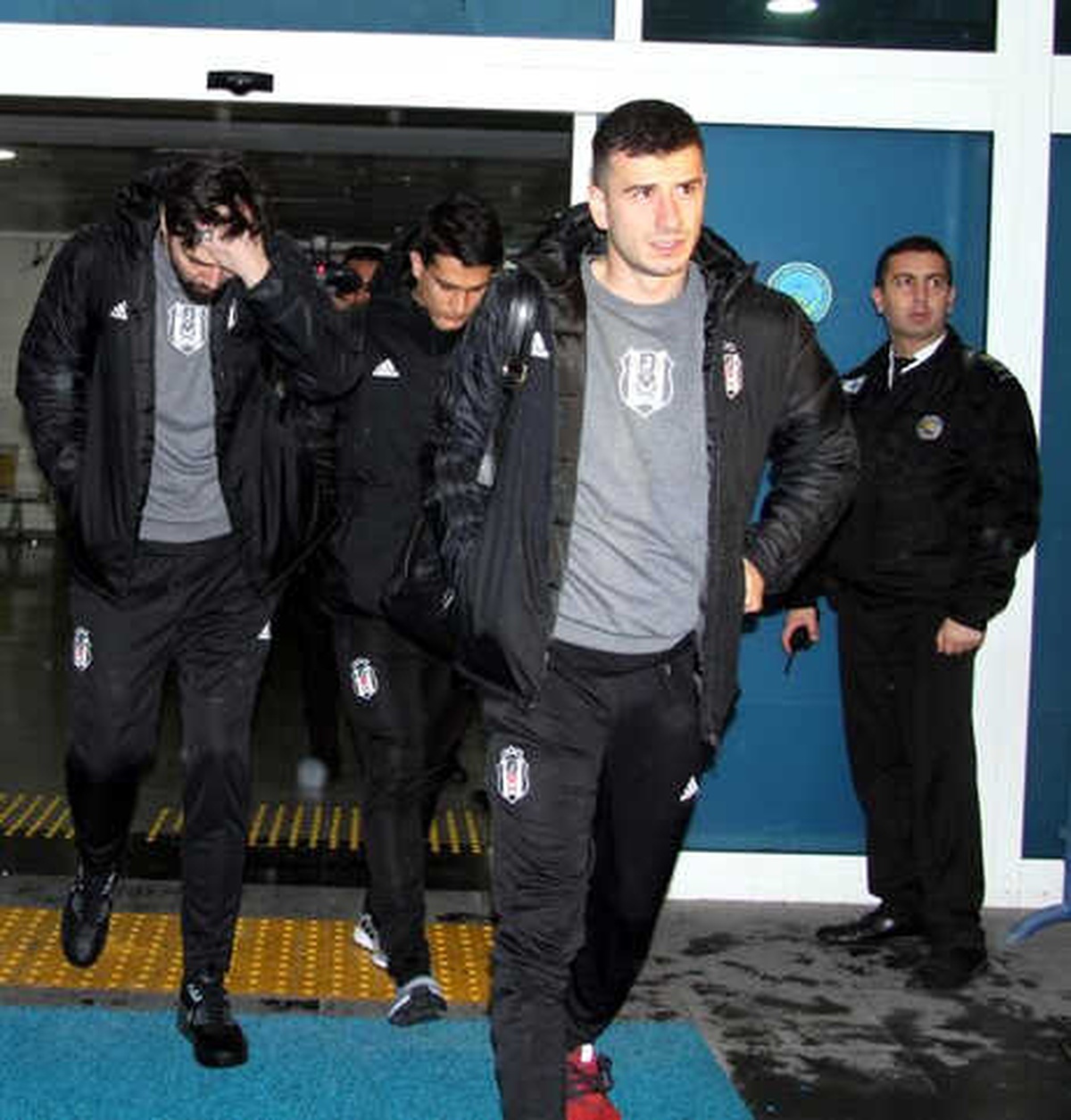 Beşiktaş Kafilesi Kayseri\'ye Geldi