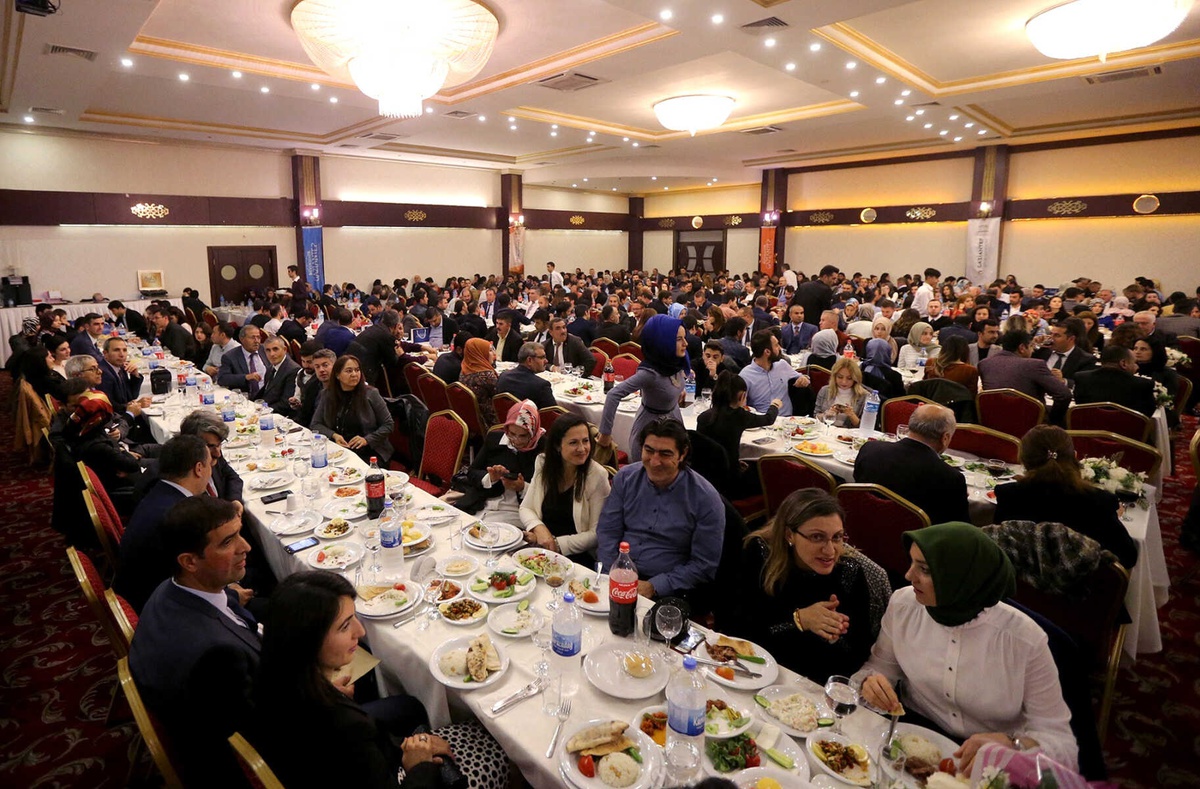 Büyükşehir, 24 Kasım Öğretmenler Gününü Kutladı