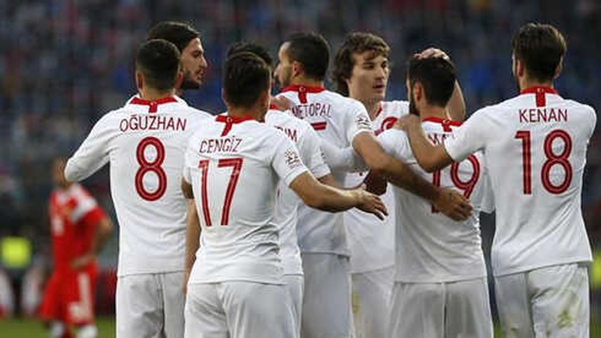 Futbolda C Ligi\'ne Düşen Türkiye\'nin Euro 2020 Şansı