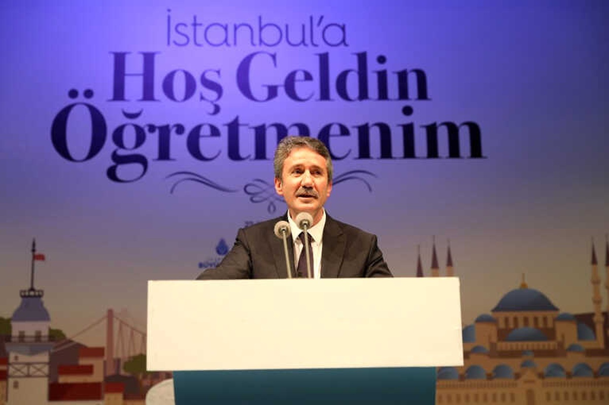 İbb, İstanbul\'a Yeni Atanmış Öğretmenleri Akşam Yemeğinde Buluşturdu