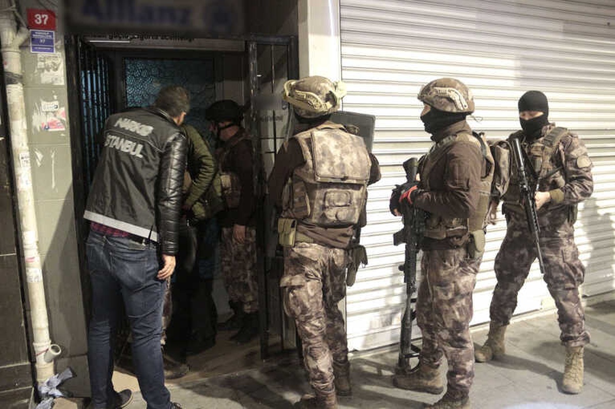 İstanbul\'da Şafak Vakti Uyuşturucu Operasyonu