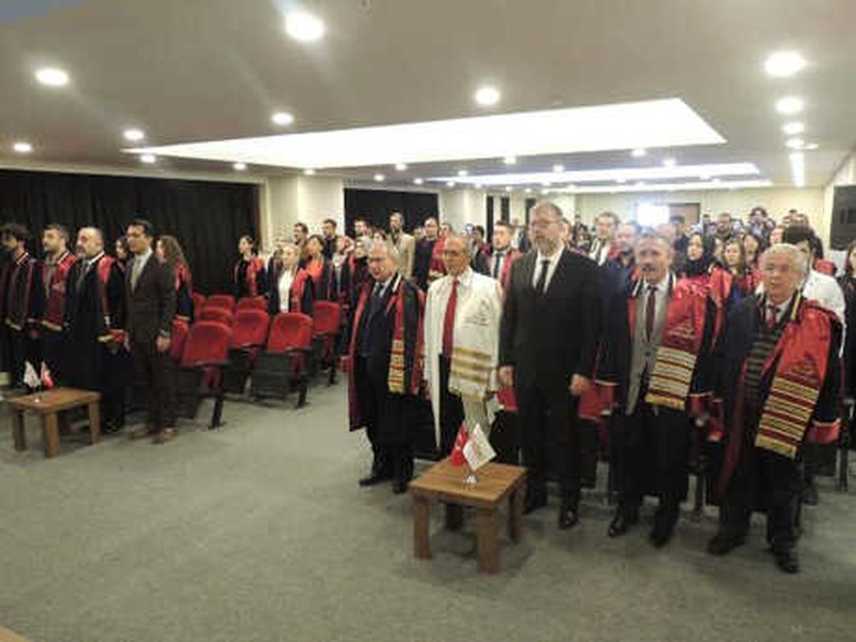 İstanbul Rumeli Üniversitesi Öğretmenler Gününde Kurucusu Mehmet Balcı\'yı Andı