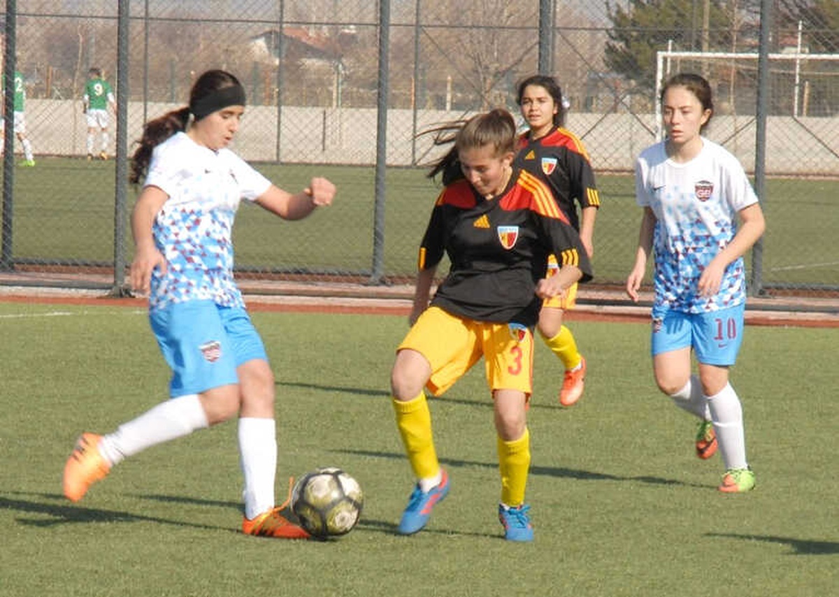 Kadınlar 3. Futbol Ligi 9. Grup\'ta Kayseri Haftası