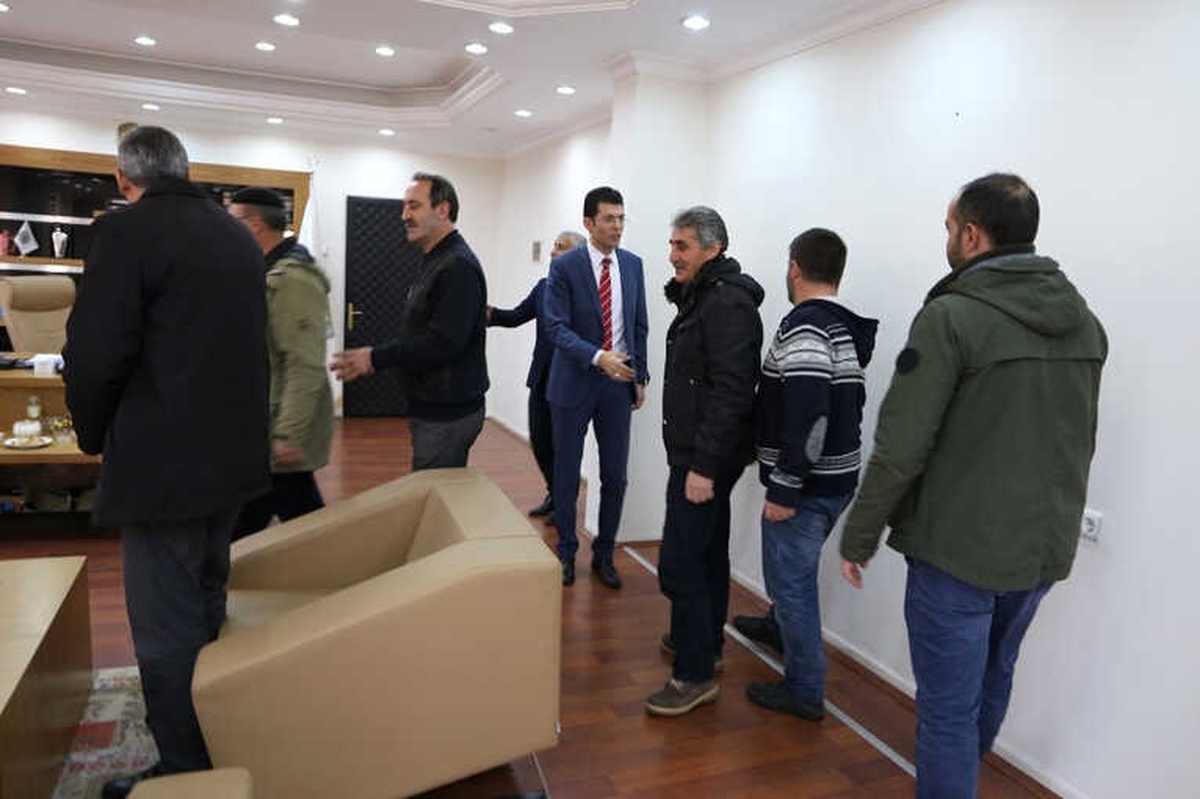 Kaymakam Kaçmaz, Makamında Esnafın Sorun ve Sıkıntılarını Dinledi