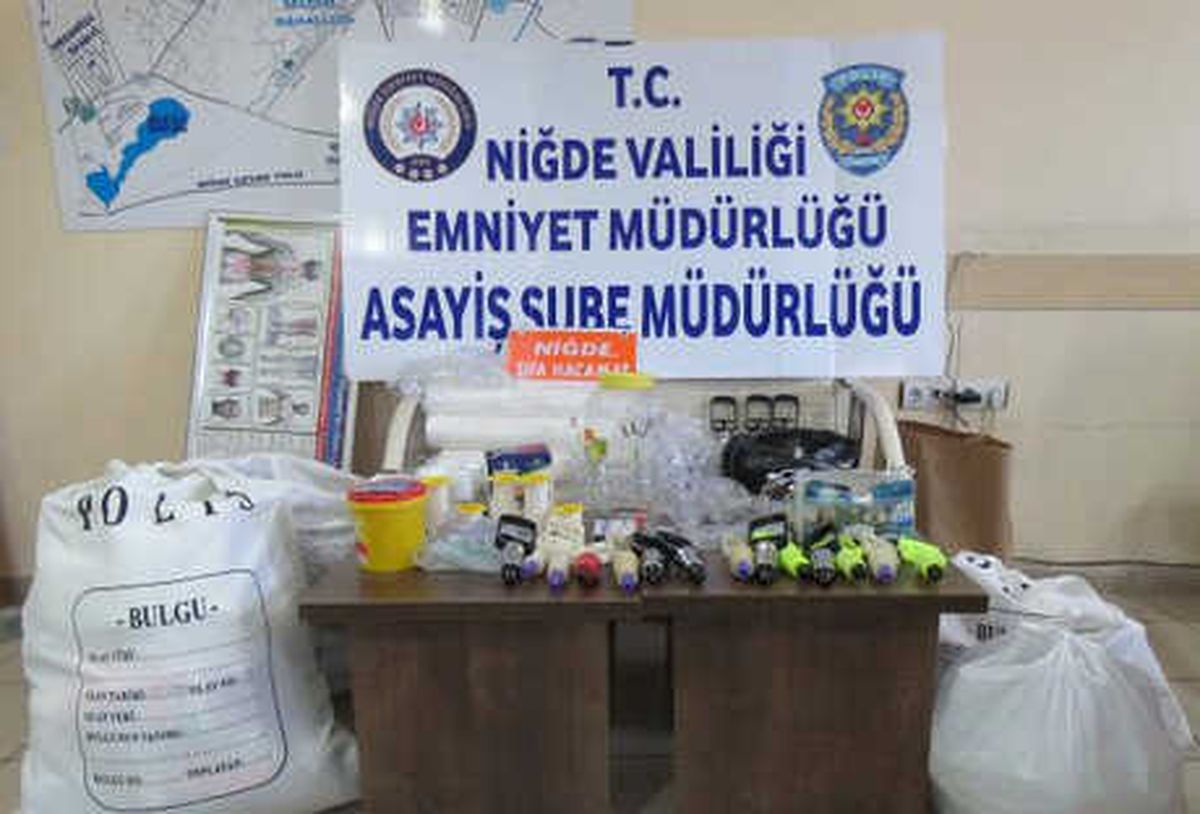 Niğde\'de \'Hacamatçı\' Baskını