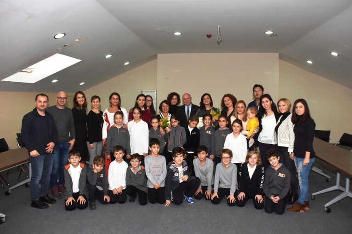 Öğretmenler Günü\'nde En Anlamlı Hediye