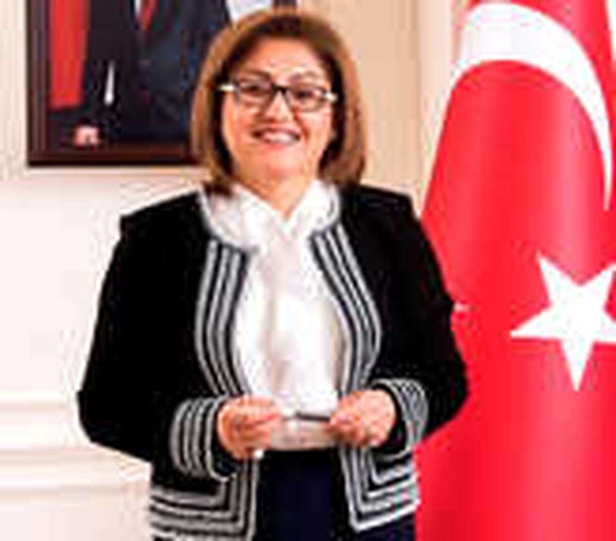 Şahin\'den Öğretmenler Günü Mesajı
