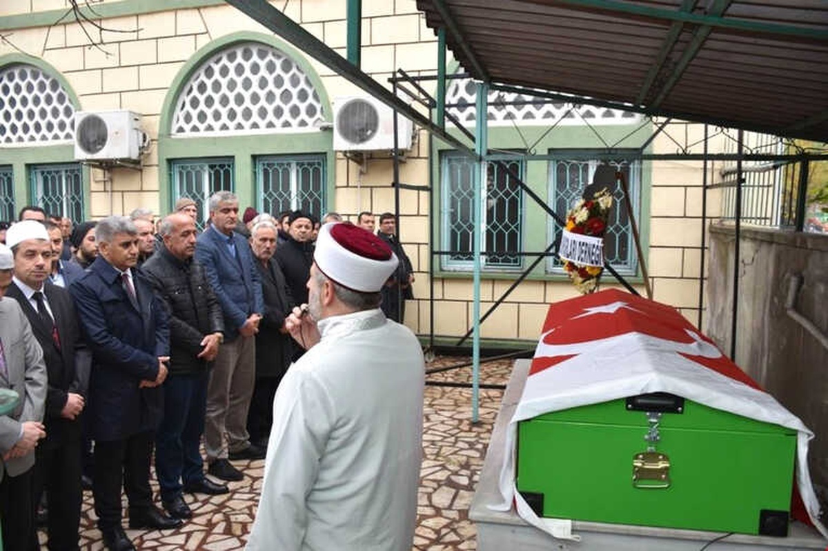 Şehit Babası Niyazi Ceylan\'ın Acı Günü