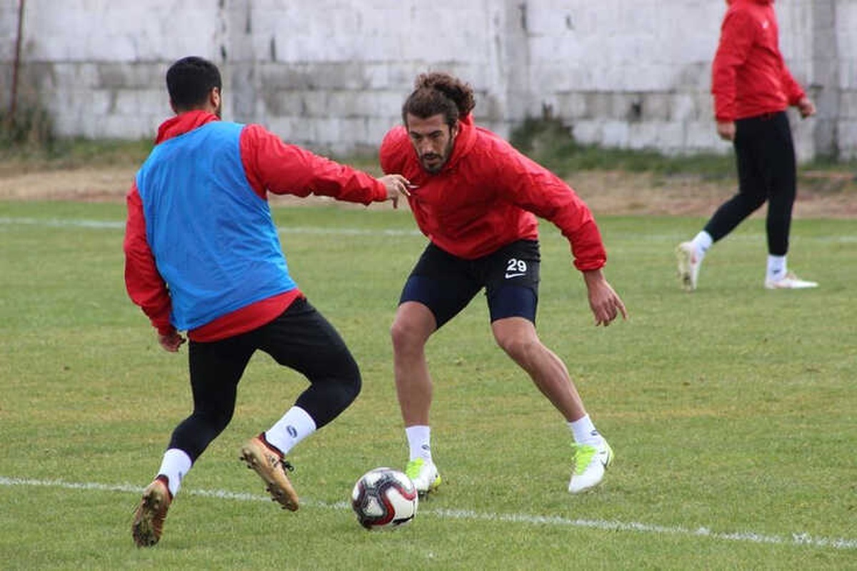 Van Büyükşehir Belediyespor Maçı TRT Kurdi\'de