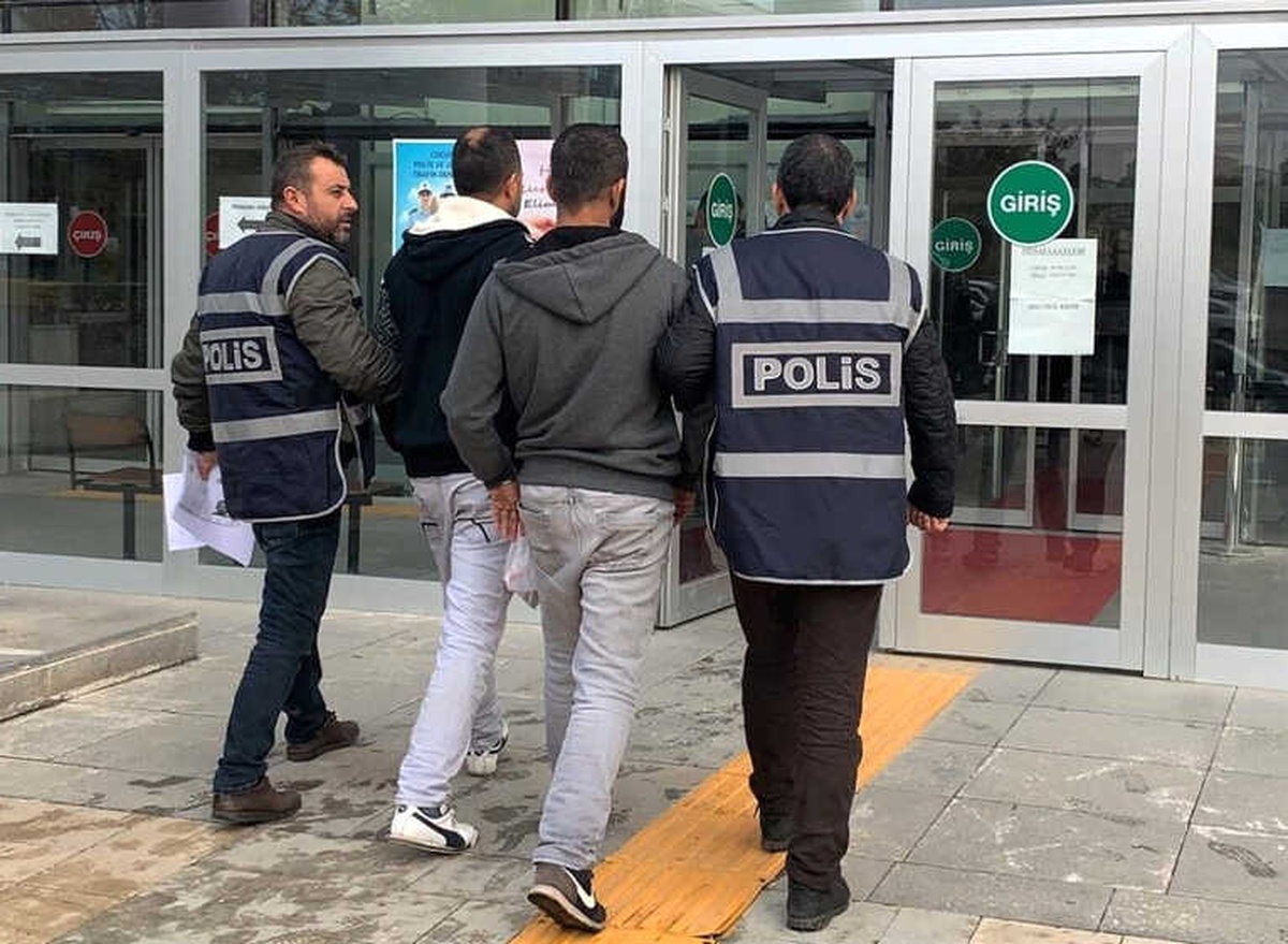 12 Yıl Hapis Yattı, Bu Kez Kardeşiyle Suç Üstü Yakalandı