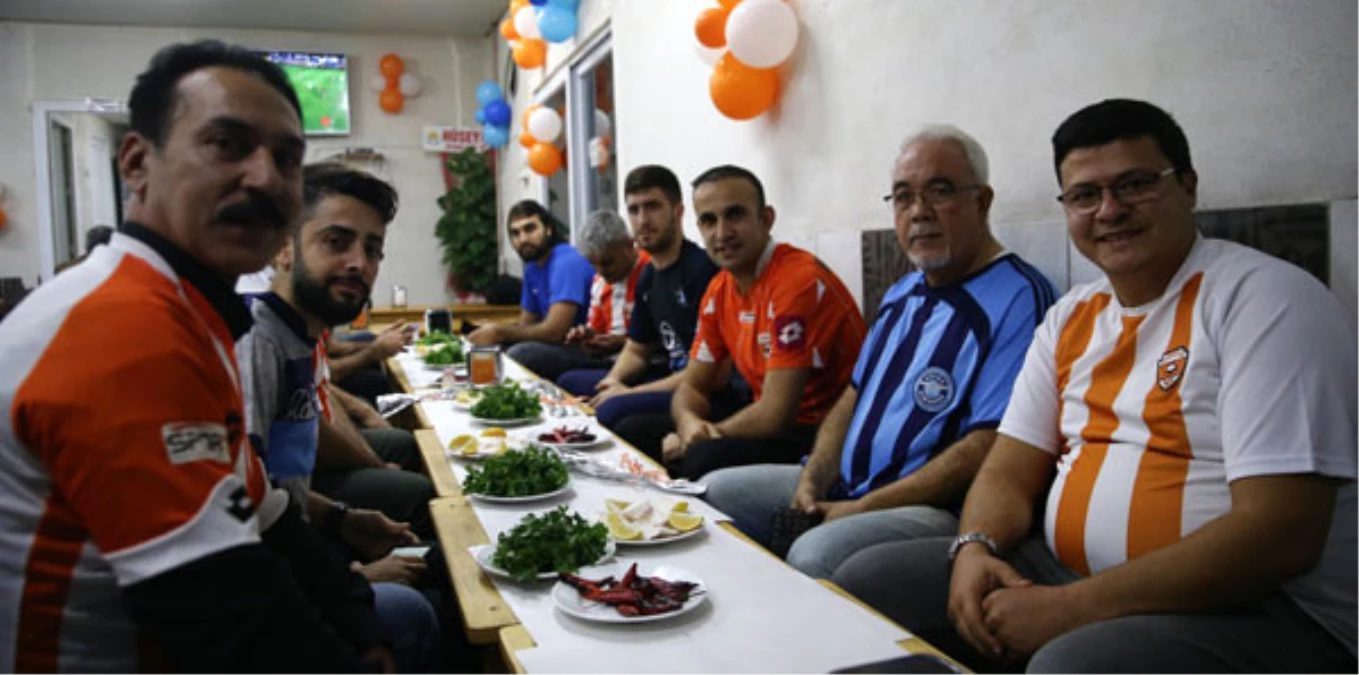 Adana\'da Derbi Öncesi Dostluk Yemeği