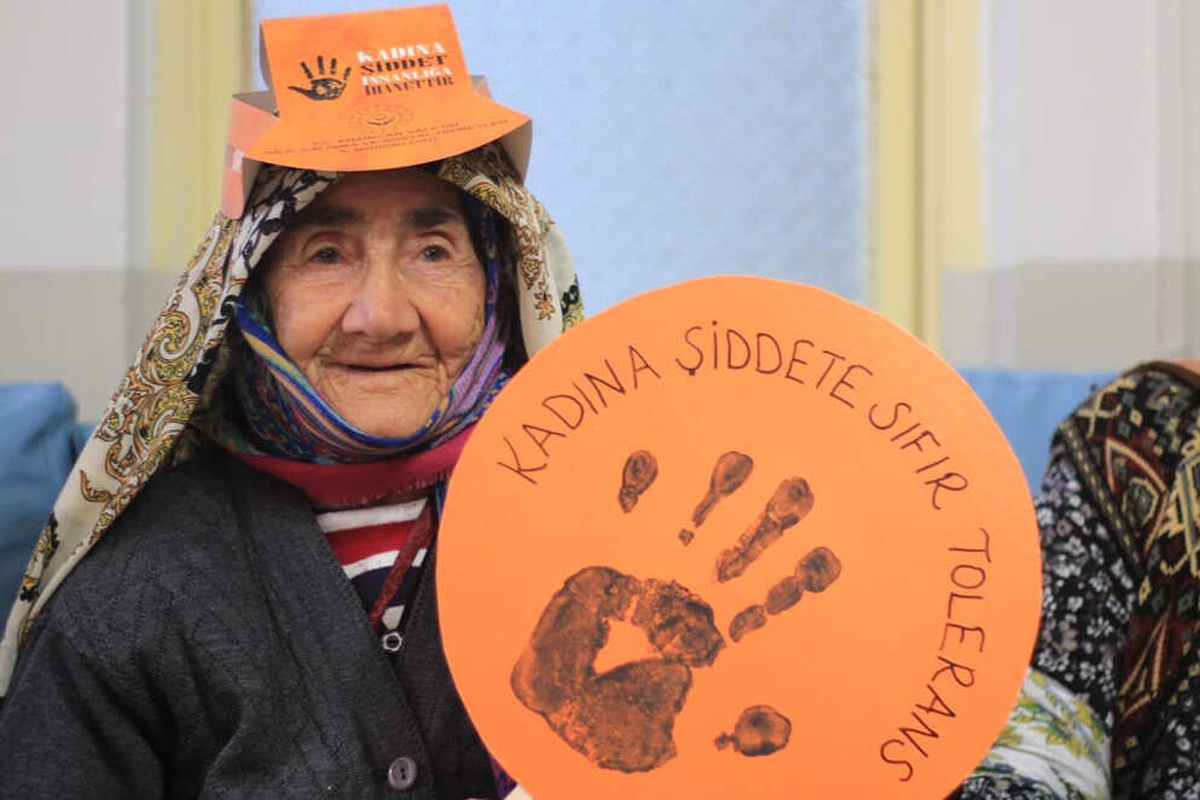 Aile, Çalışma ve Sosyal Hizmetler Bakanlığı\'ndan "Kadına Şiddete Sıfır Tolerans" Etkinlikleri