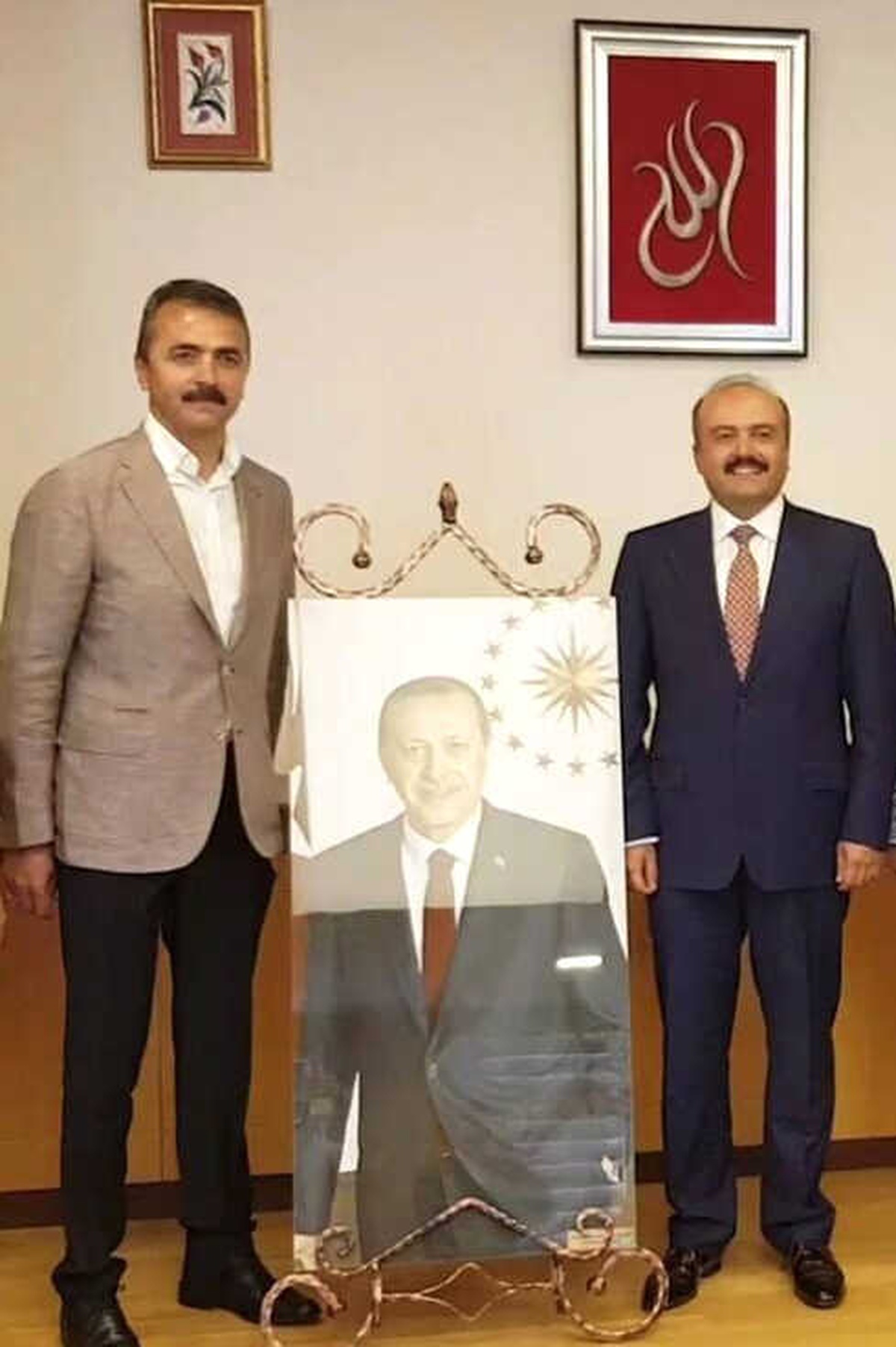 Bolu\'nun Belediye Başkan Adayı Bakan Yardımcısı Fatih Metin Oldu