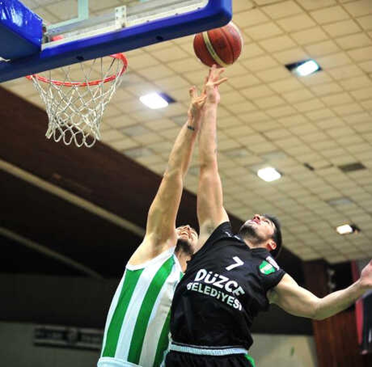 Bursaspor - Düzce Belediye: 81-91