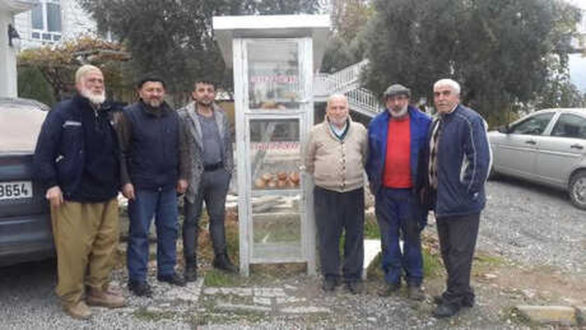 Camide \'Askıda Ekmek\'