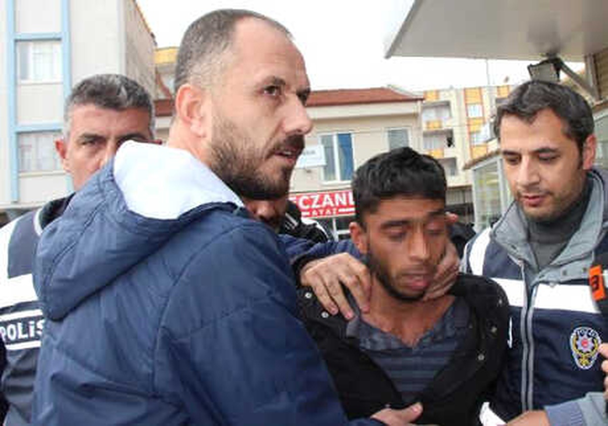 Kaçırdığı Kız Çocuğuyla Birlikte Akrabasının Evinde Yakalandı