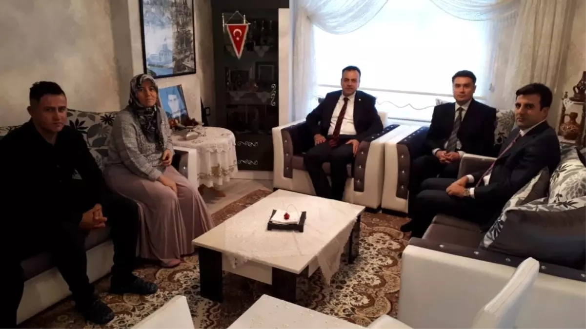 Kaymakam Demirtaş Şehit Aileleriyle Bir Araya Geldi