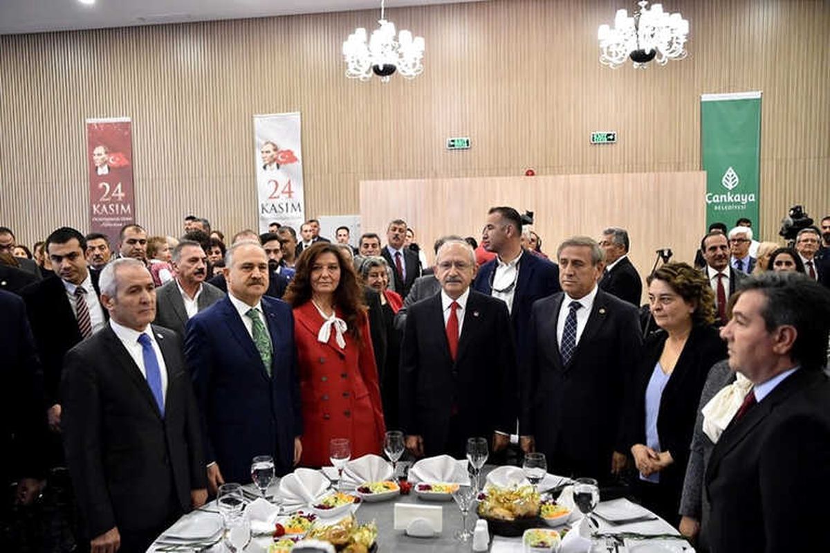 Kılıçdaroğlu Öğretmenlerle Bir Araya Geldi