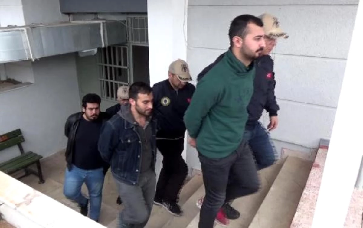 Mersin\'de Örgüt Propagandasına 3 Tutuklama