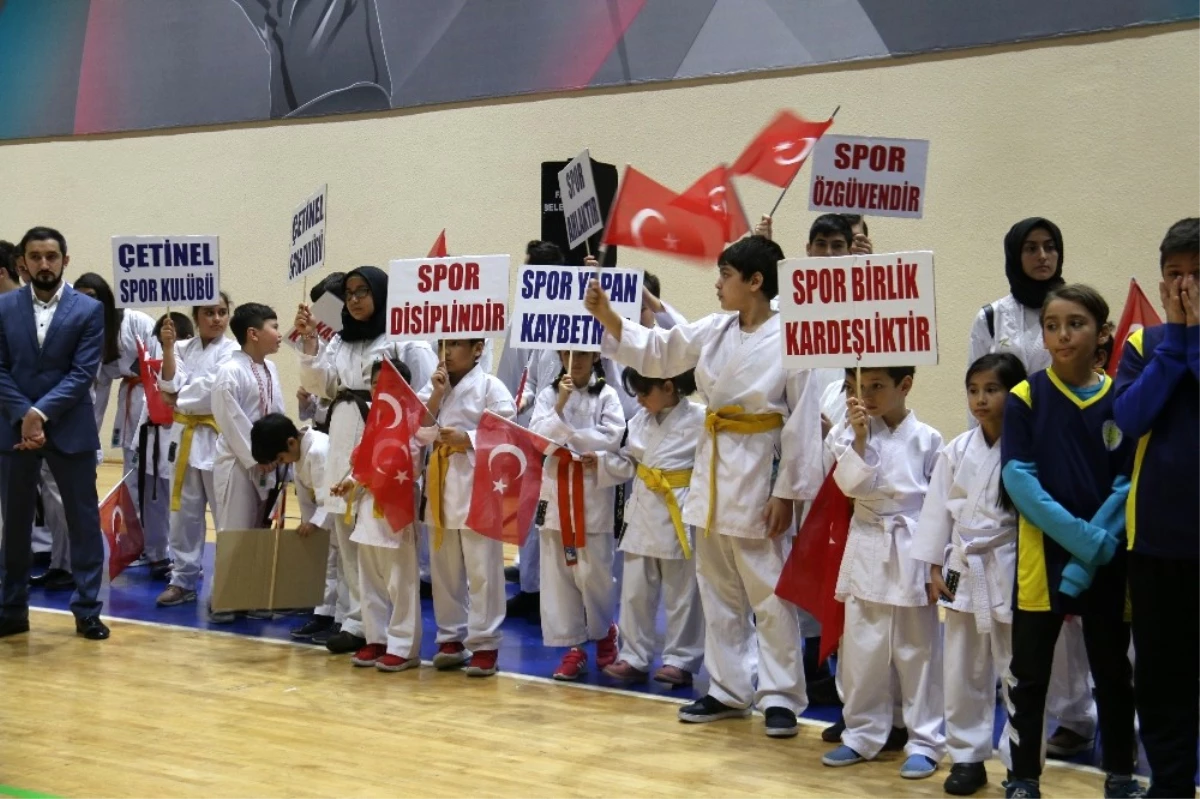 Osman Aşkın Bak, "Sporun Gücü Uyuşturucuyu da Terörü de Yenecektir"