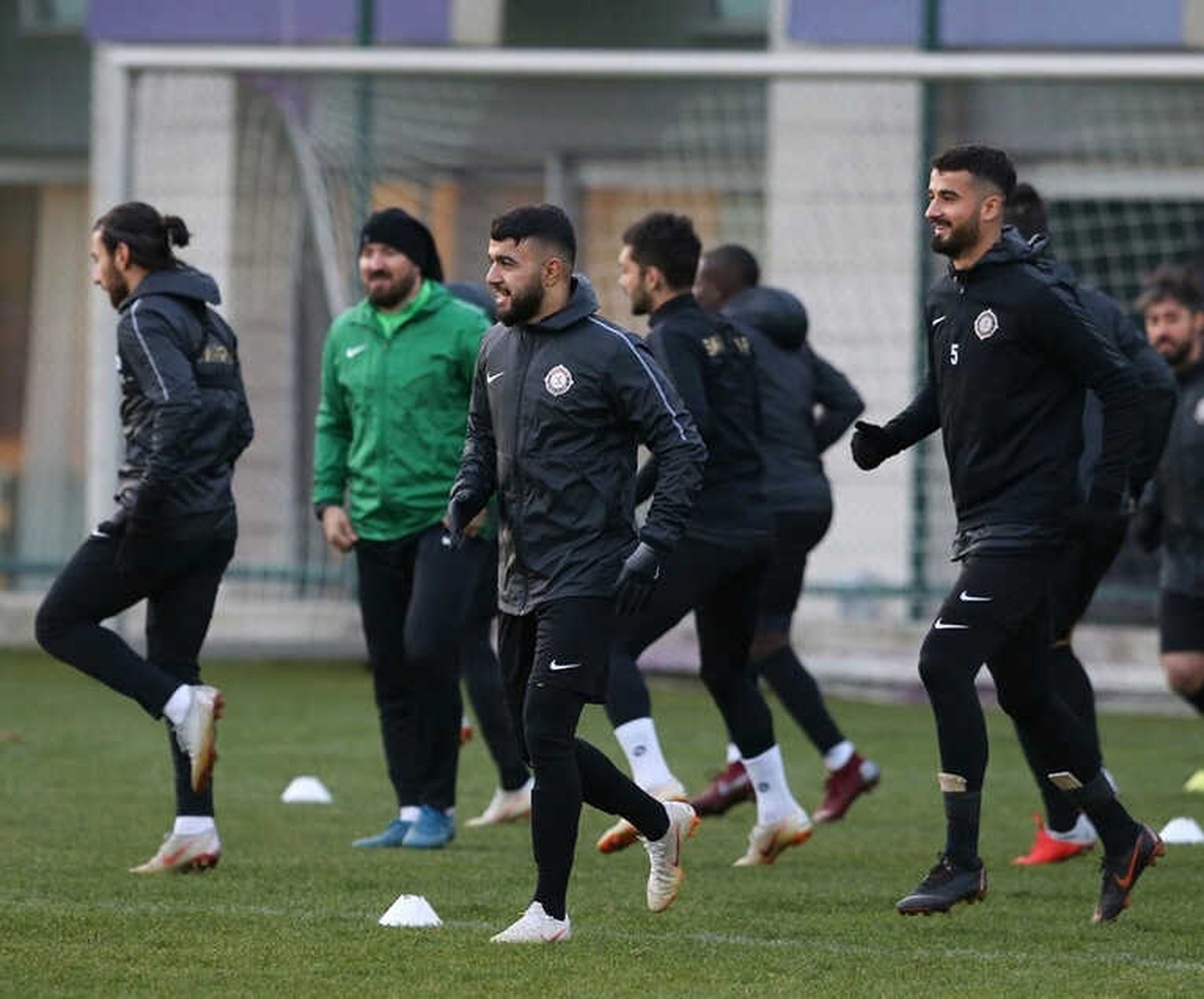 Osmanlıspor Hazırlıklara Taktik Çalışmasıyla Devam Etti
