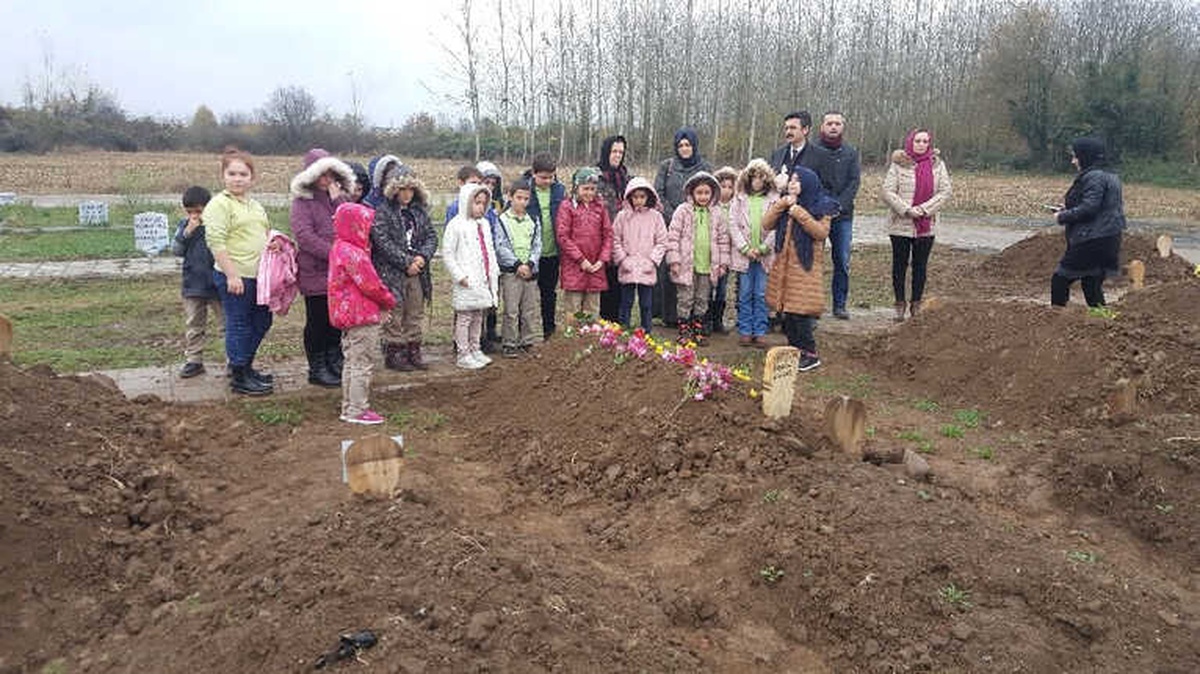 Düzce\'de Buruk Öğretmenler Günü Kutlaması