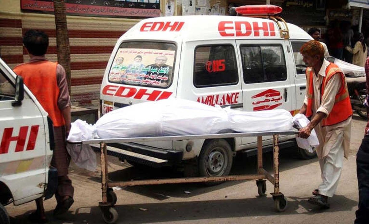 Pakistan\'daki Saldırıda Baba ve Oğlu Hayatını Kaybetti