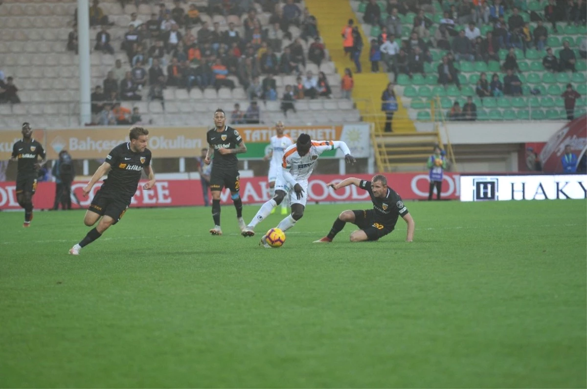 Spor Toto Süper Lig: Aytemiz Alanyaspor: 5 - Kayserispor: 0 (Maç Sonucu)