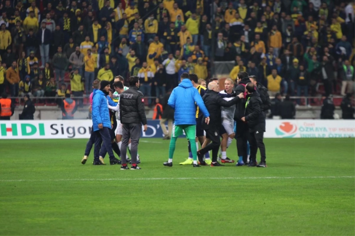 Spor Toto Süper Lig: Mke Ankaragücü: 1 - Beşiktaş: 4 (Maç Sonucu)