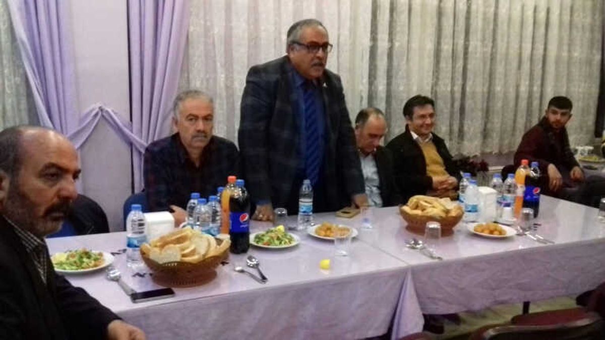 Türk Eğitim Sen Öğretmenlerle Akşam Yemeğinde Bir Araya Geldi