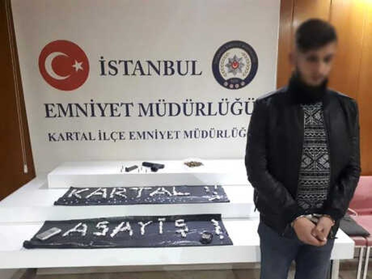 Uyuşturucu Satıcısı Suçüstü Yakalandı