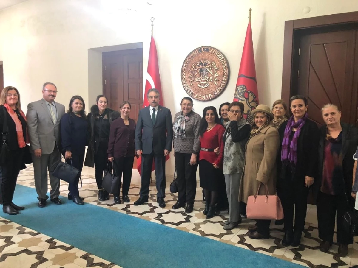 Yüksekovalı Kadınlar, Konya Valisi Toprak\'ı Ziyaret Etti