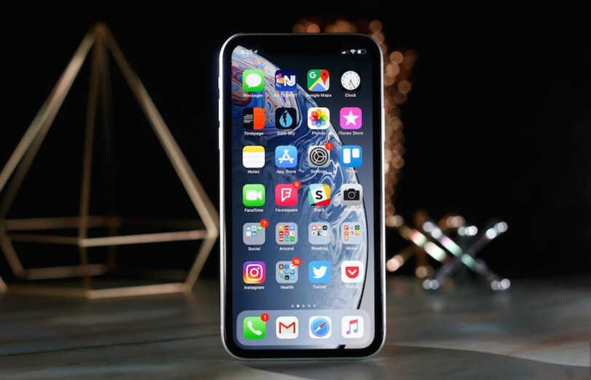 Apple İphone Xr Fiyatlarını İndiriyor, Bakın Nerede?