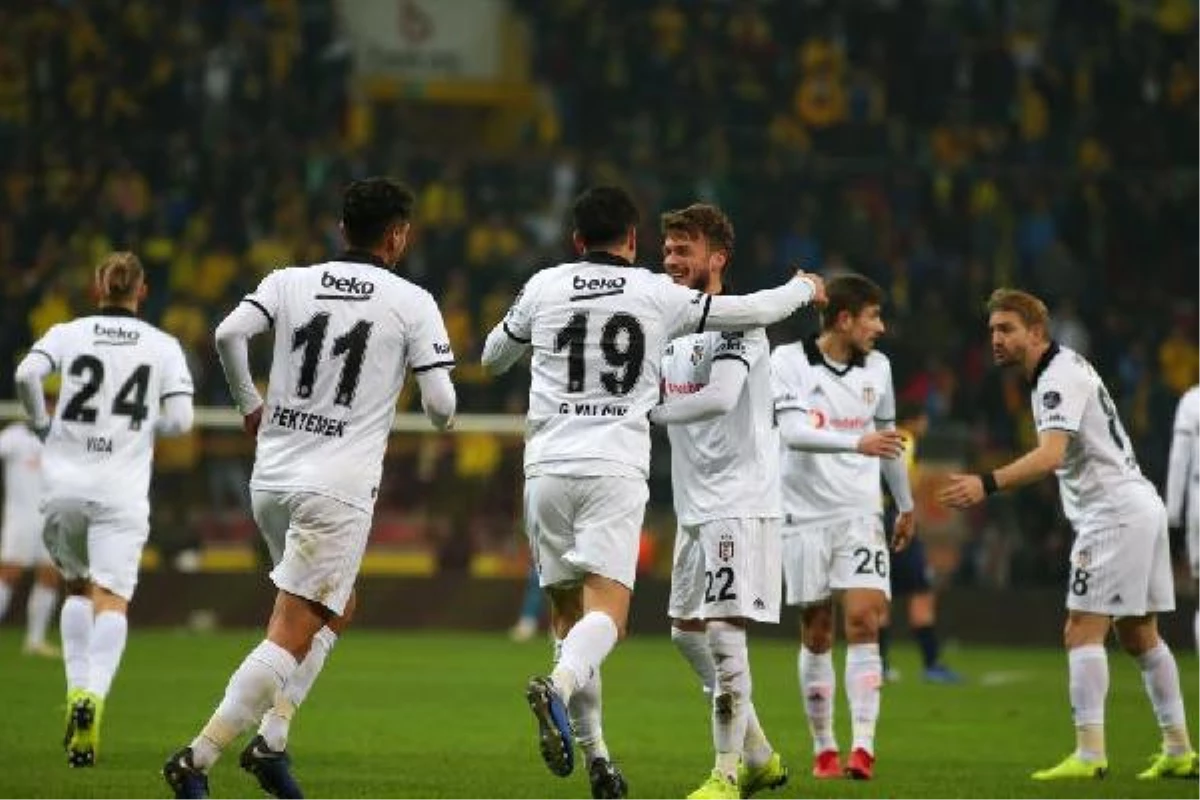 Beşiktaş\'ın Gençleri Parlıyor