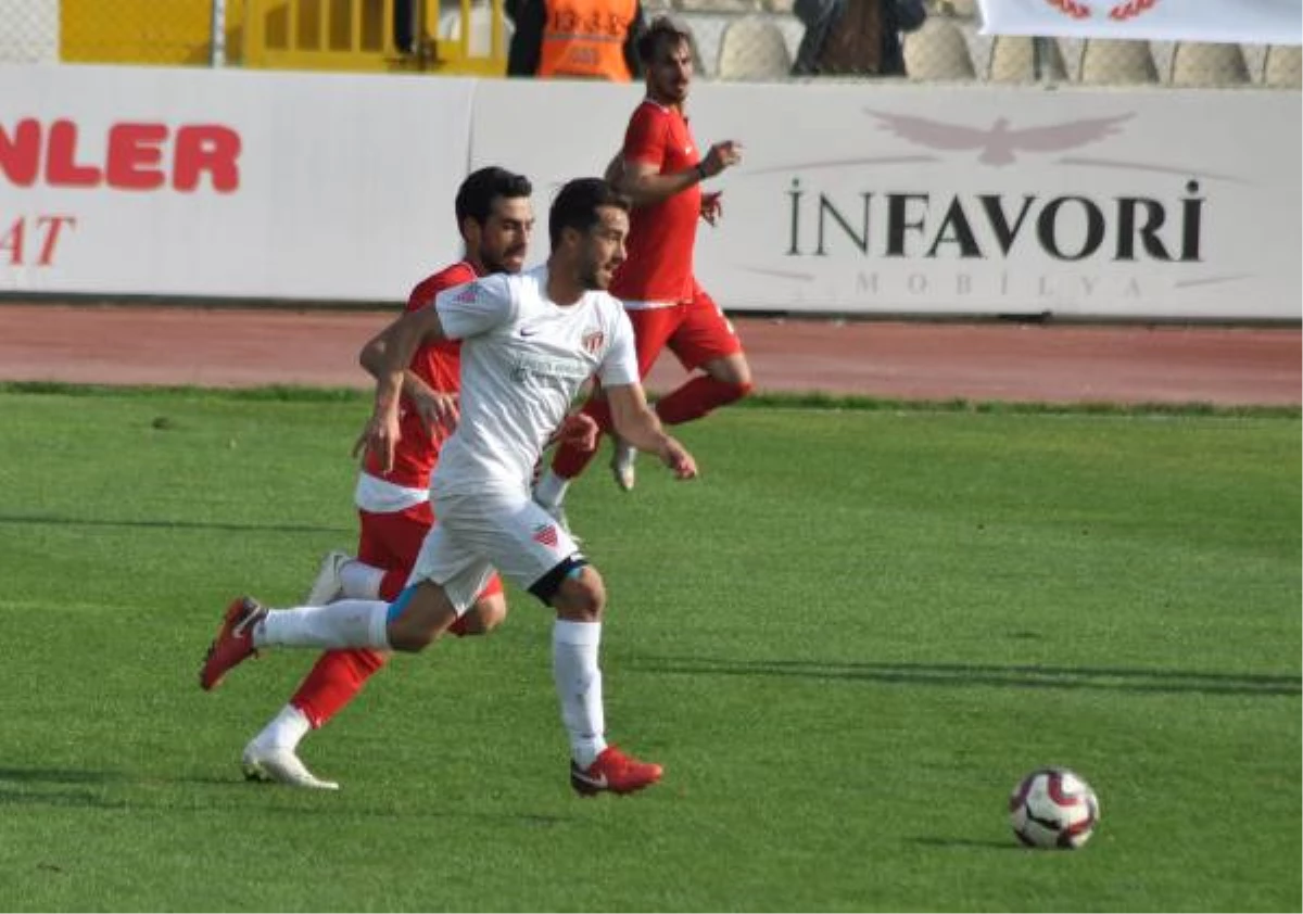 İnegölspor-Gümüşhanespor: 0-0