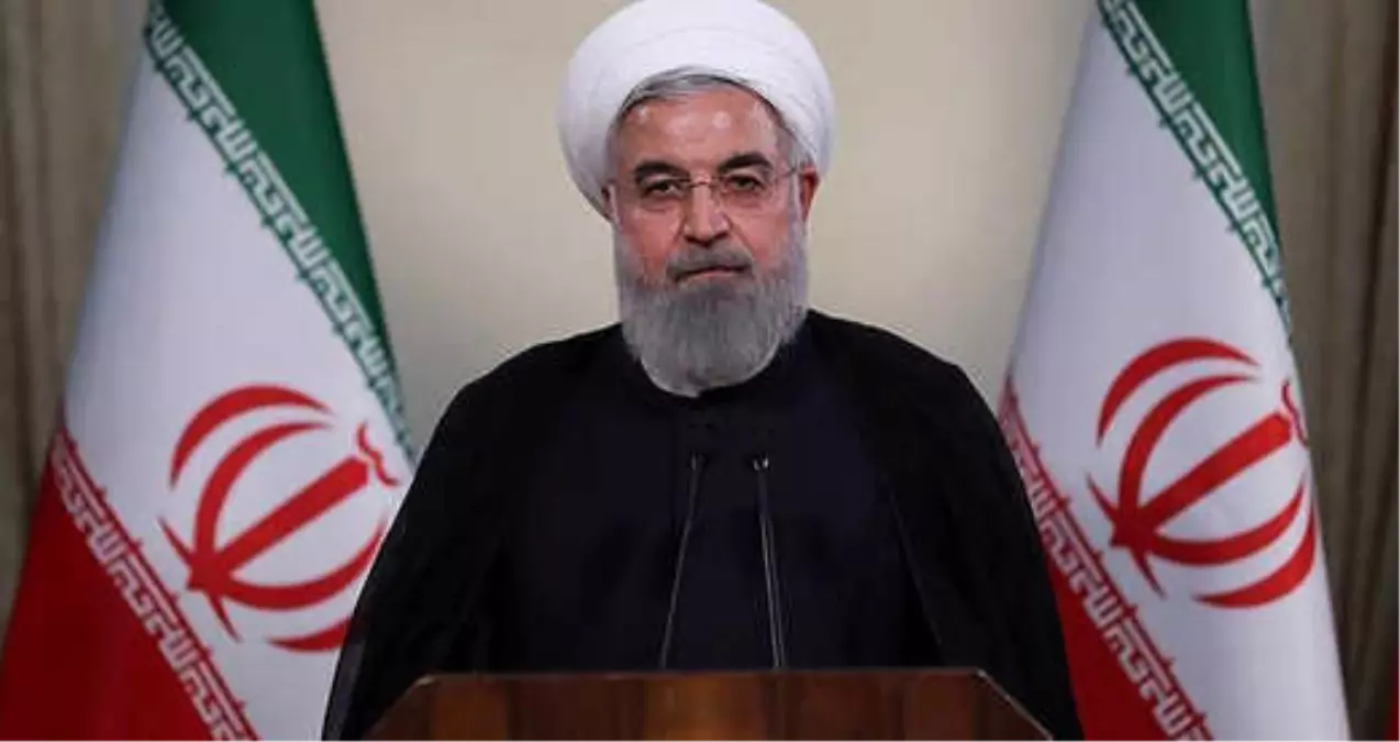 İran\'da Yüzlerce Üst Düzey Yetkili İstifa Etti