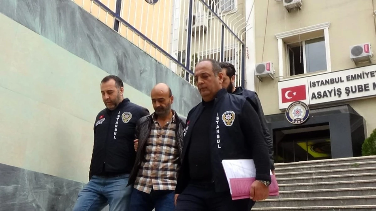 İstanbul\'da "Jammer" Cihazı Kullanarak Hırsızlık Yapan Şüpheli Kamerada