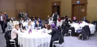 Kadın-erkek Birbiriyle Çatışır Unsurlar Gibi Algılanıyor'