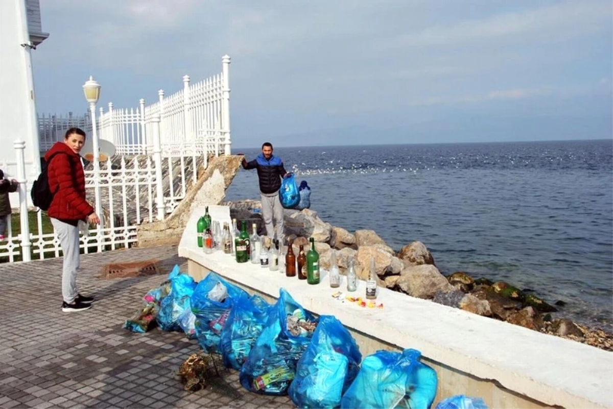 Mudanya Mütareke Evi\'nin Arkası İçler Acısı