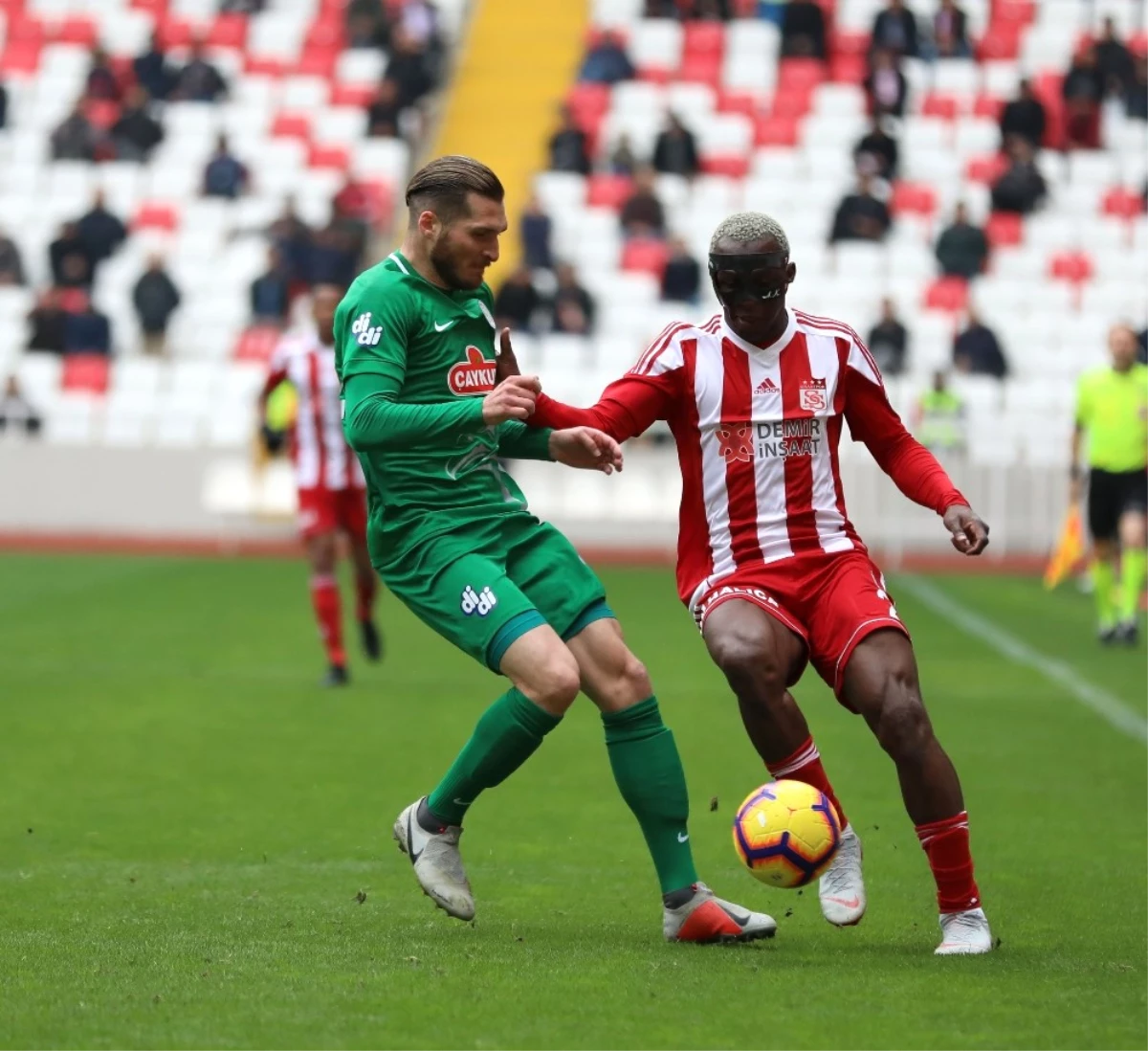 Spor Toto Süper Lig: Dg Sivasspor: 0 - Çaykur Rizespor: 0 (İlk Yarı)