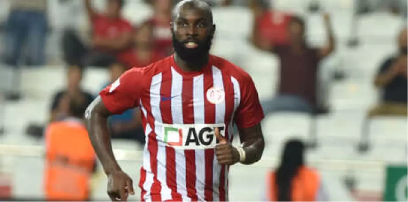 Antalyaspor\'a Doukara Şoku